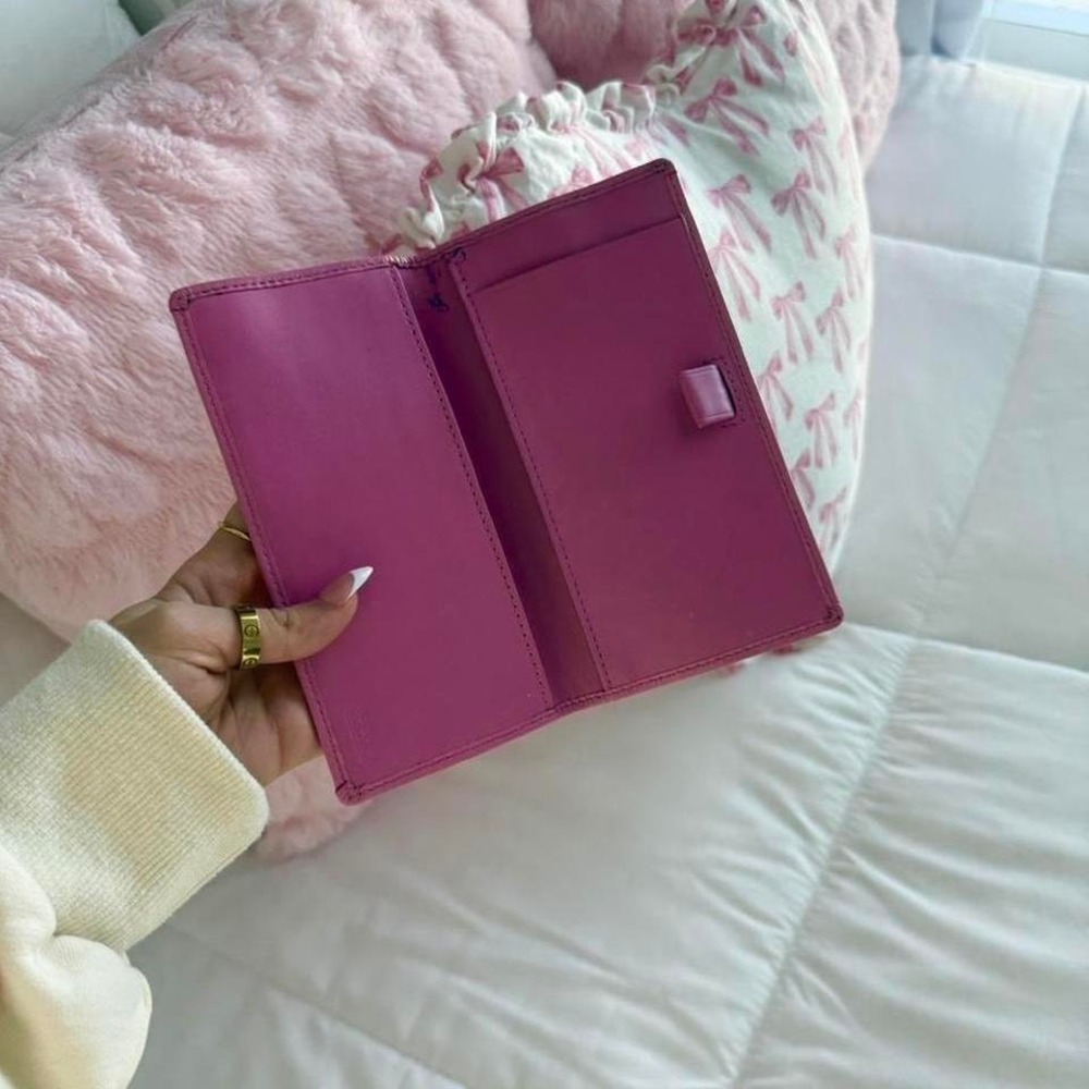 Y2K Coach Barbie Pink Monogram Wallet - Picture 5 of 7